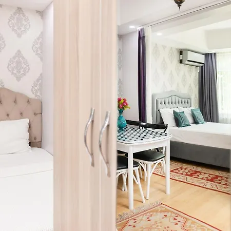 Piport Aparthotel 3*